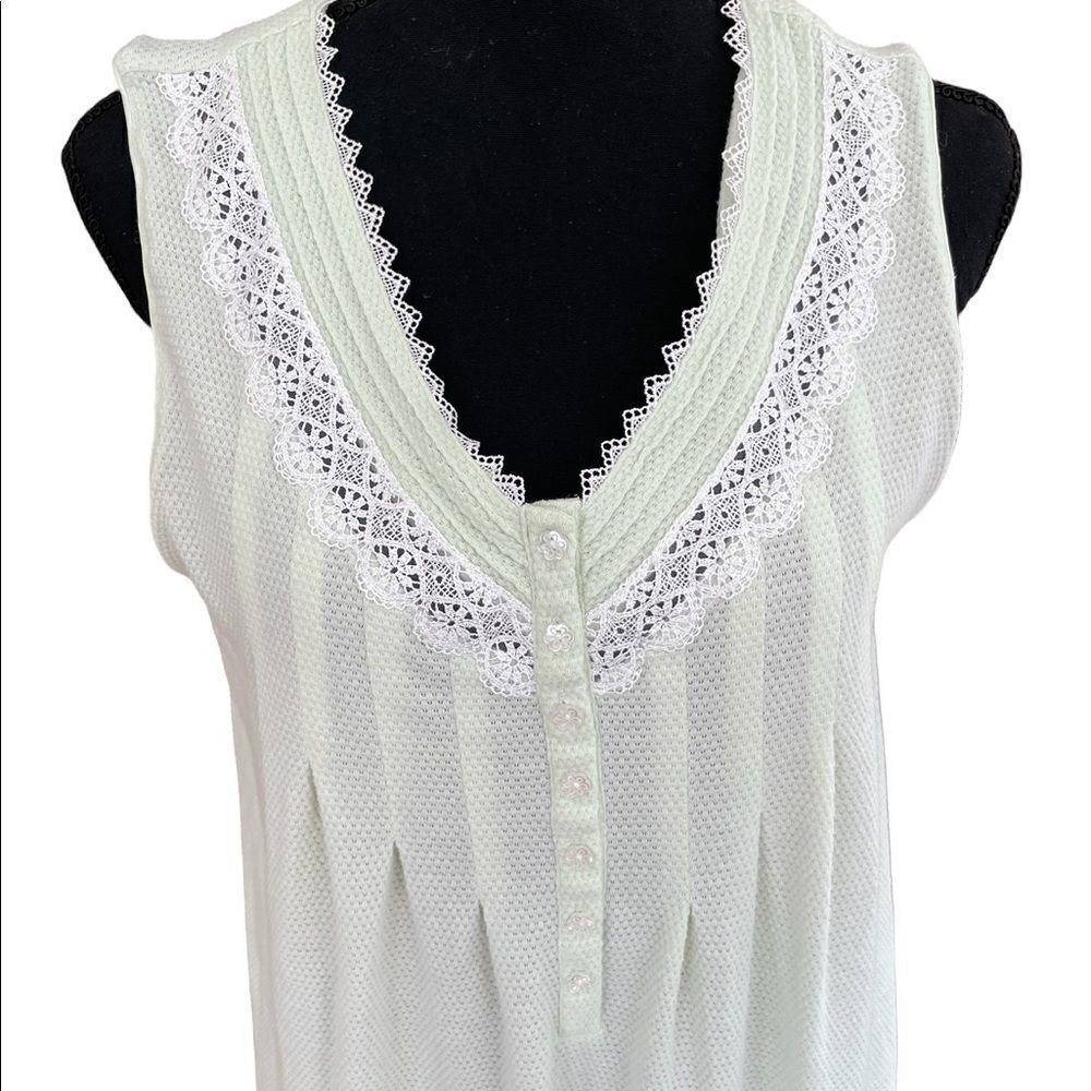 EARTH Angels light green nightgown with flower button front size Small - Picture 2 of 6